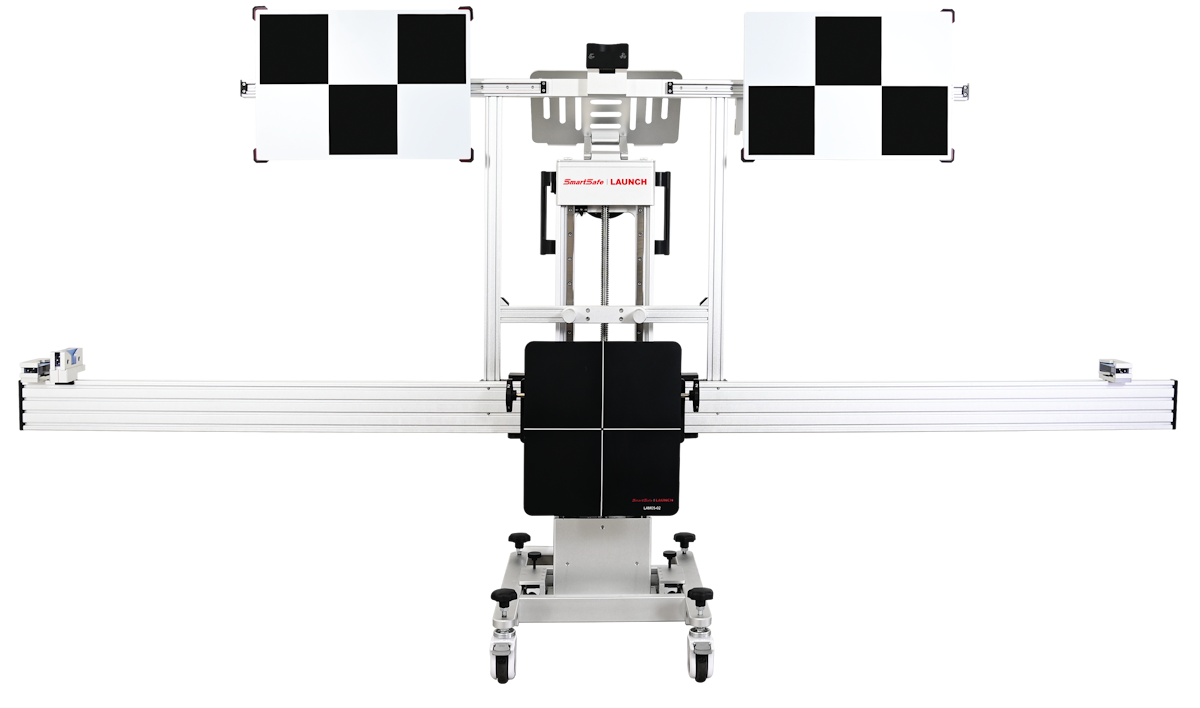 Kalibrácia vozidla pomocou špeciálnych nástrojov
